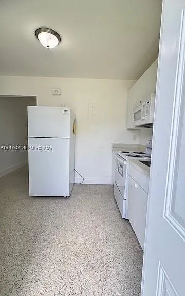3085 W Flagler St #2 — Photo 10