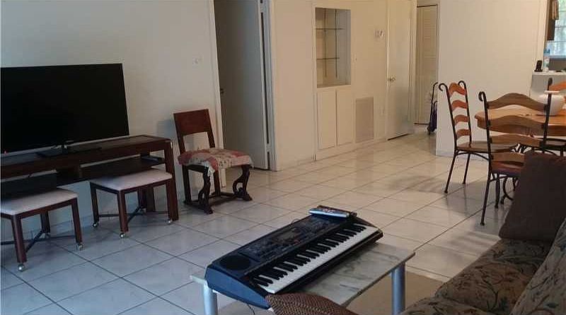 2nd image of 3551 NE 169th St APT 210