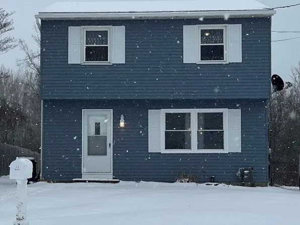 2207 Woodlawn Ave, Erie, PA 16510