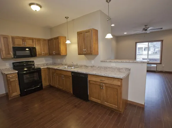 Firehouse Apts, 2010 6th St APT 8, Eau Claire, WI 54703