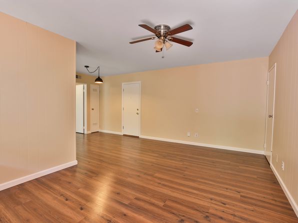 1830 Ednamary Way #B