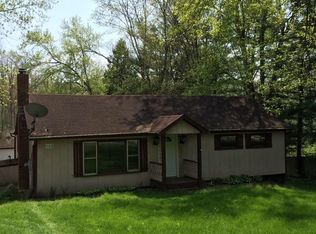 1168 W Comet Rd, Clinton, OH 44216