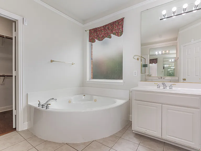 4465 Stargazer Dr — Photo 14