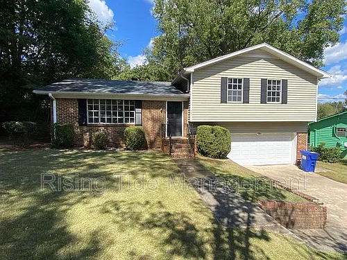 540 20th Ct NE Photo 1