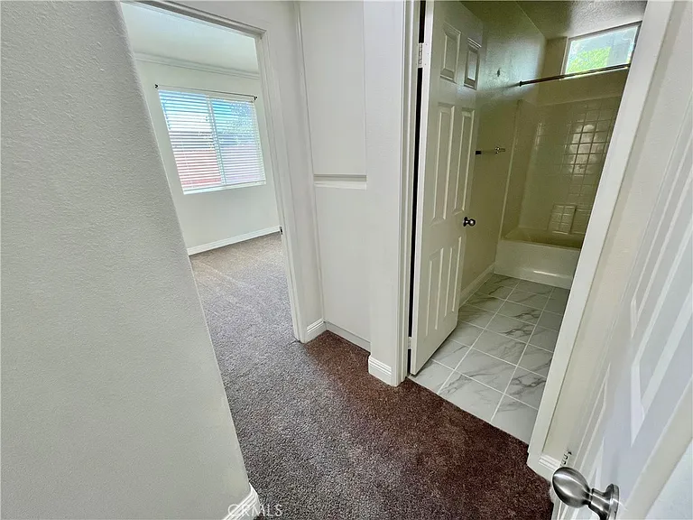 4564 Jewel Dr — Photo 9