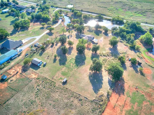5004 Frisco Rd NW, Piedmont, OK 73078