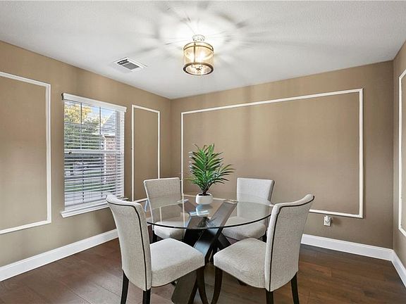 4th image of 2229 Kingsdale Ct