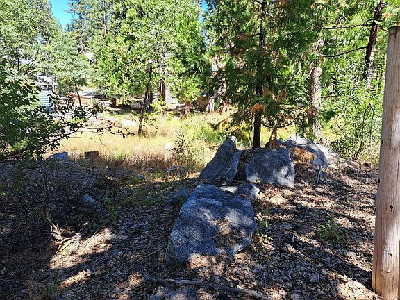 2nd image of 41290 Kokanee Ln