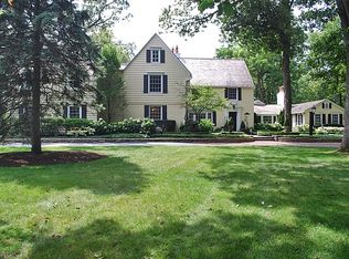 6N360 Hub Rd, Wayne, IL 60184