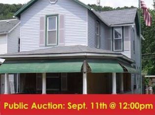 52 Main St, Glouster, OH