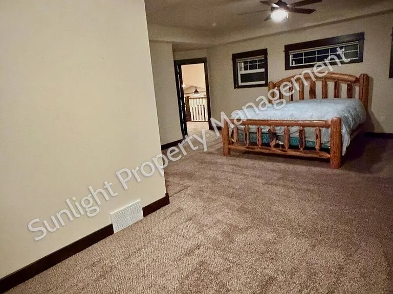 5281 River Rd — Photo 7