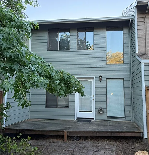 2 bed, 1.5 bath, 1250 sqft, $1,975 — Photo 2