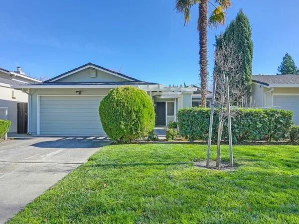 5871 Kahara Ct, Sacramento, CA 95822