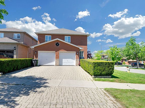 2nd image of 543 S Queens Dr
