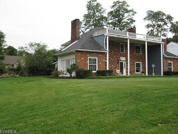 2nd image of 21515 Avalon Dr