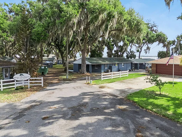 5723 E Harbor Dr — Photo 14