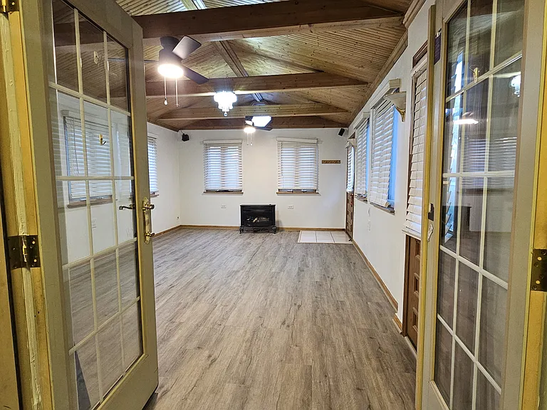 6135 S Massasoit Ave #1 — Photo 19