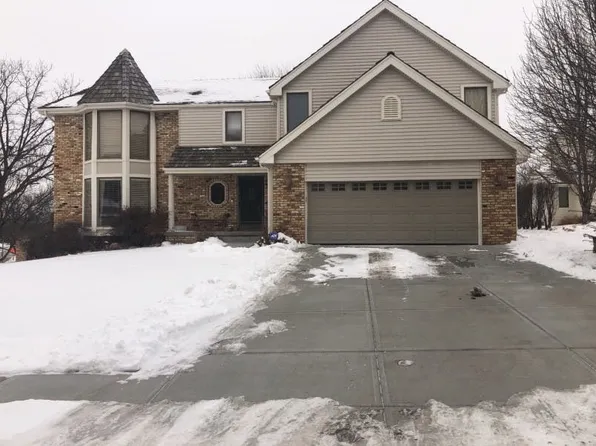 6420 S 106th Cir, Omaha, NE 68127