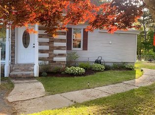 14 Mount Paul Rd, Tyngsboro, MA 01879