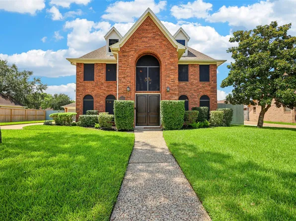 1712 White Wing Circle, Friendswood, TX 77546
