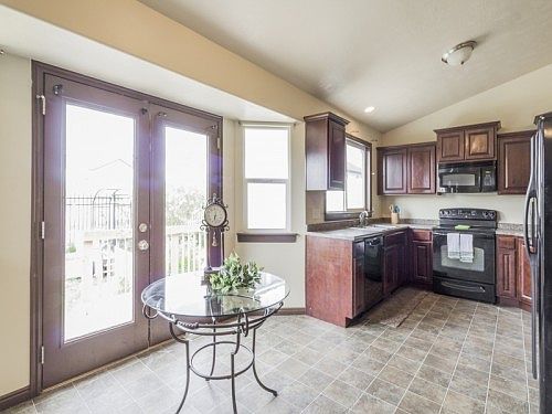 4th image of 6015 W Vista Mesa Dr