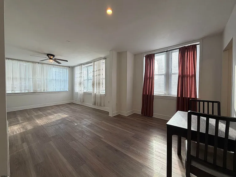 3501 Ventnor Ave #A2 — Photo 2
