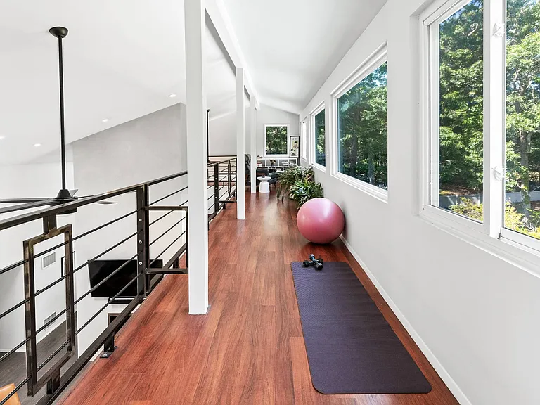 2 Skyes Neck Ct — Photo 11