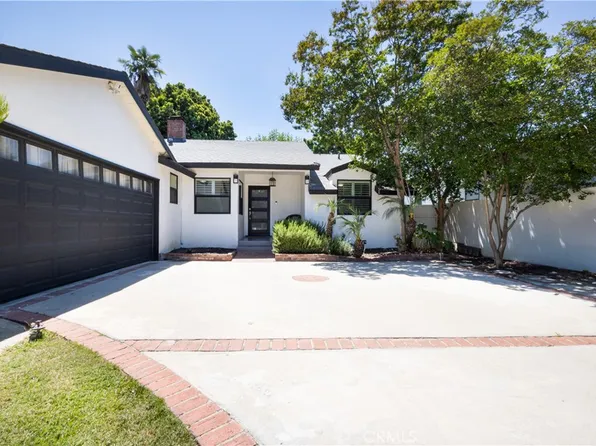 5715 Cahill Ave, Tarzana, CA 91356
