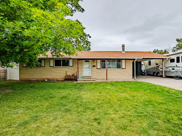 1618 W Camelot Dr, Layton, UT 84041