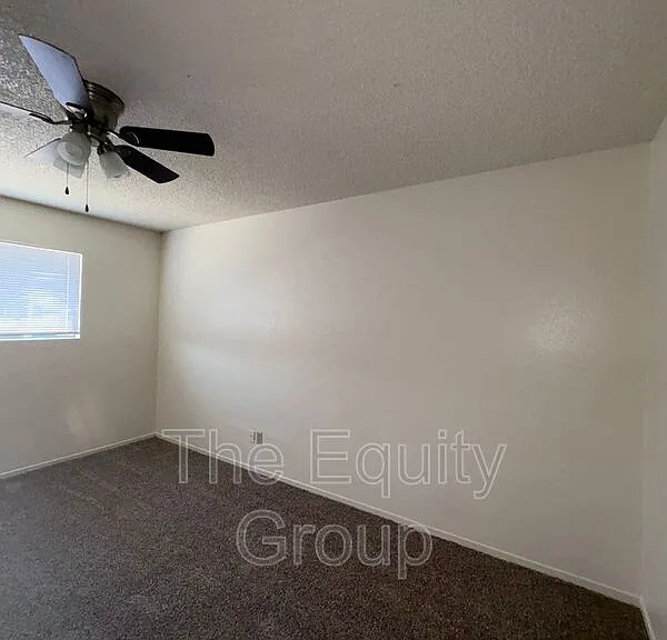 1865 Emma Lee Ln — Photo 20