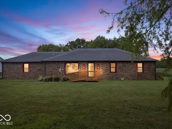 11546 N Shelby 300 W, New Palestine, IN 46163