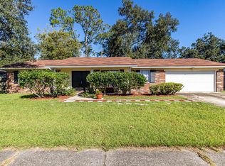 925 Grove Park Dr N, Orange Park, FL 32073