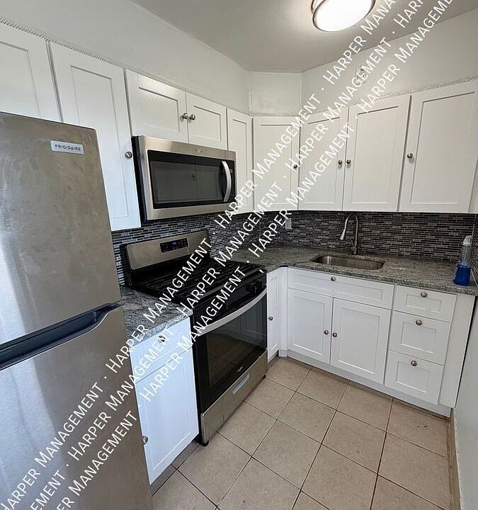 1st image of 91 Hamilton Ave #18