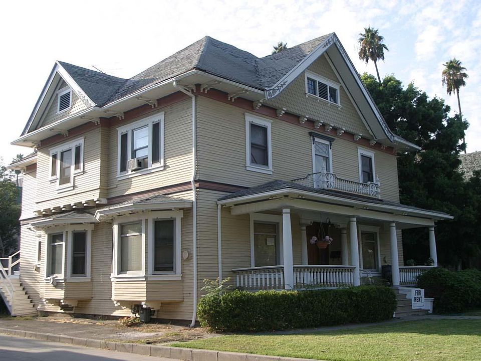 Historic home in French Park area of Santa Ana