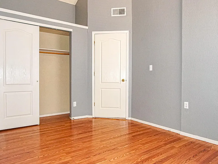 12107 Valley Quail Dr — Photo 21