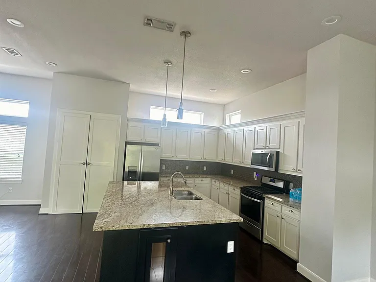3351 Kilgore St — Photo 33