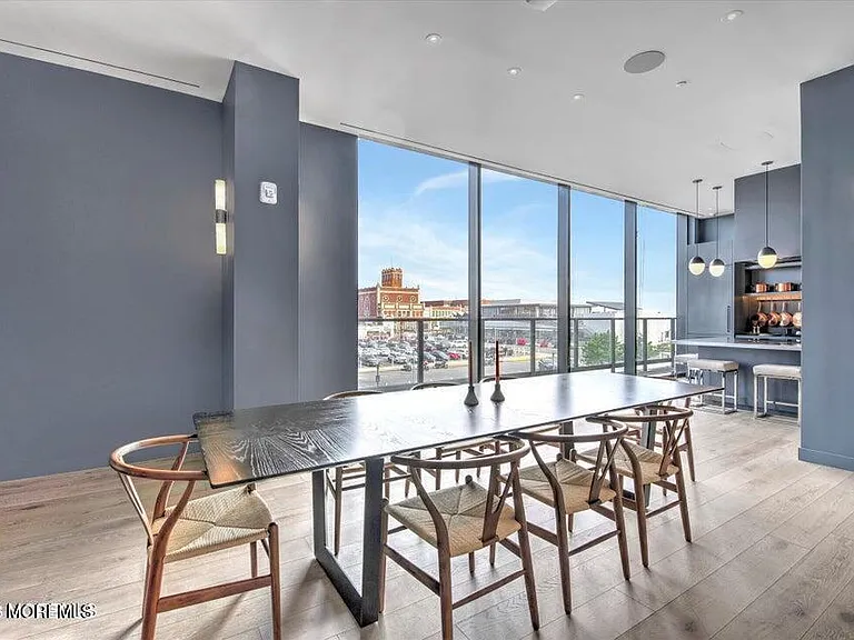 1101 Ocean Ave #1510 — Photo 43