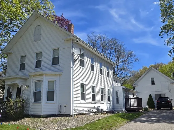 380 Central St, Foxboro, MA 02035