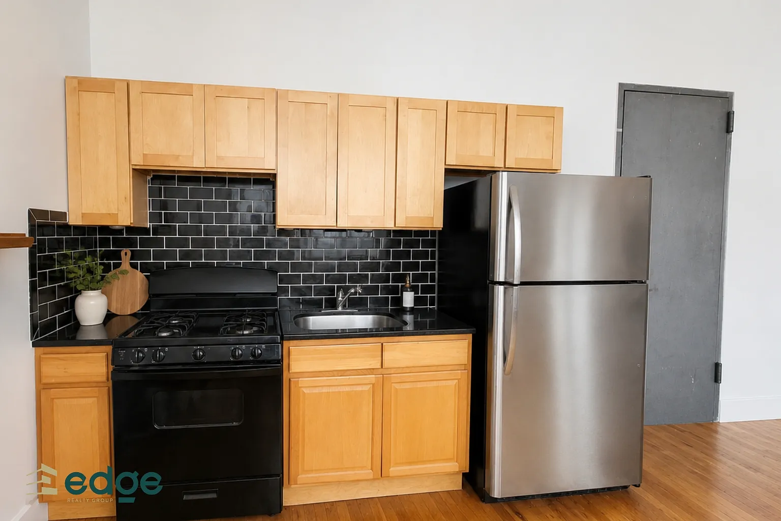 385 Troutman Street — Photo 3