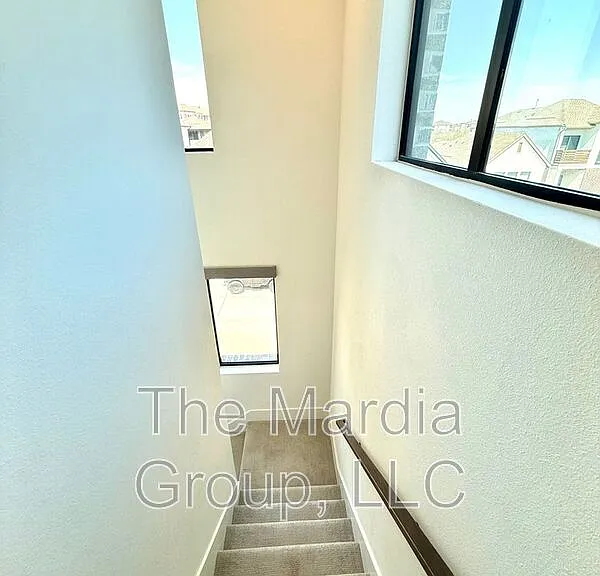 4916 Broadway Dr — Photo 10
