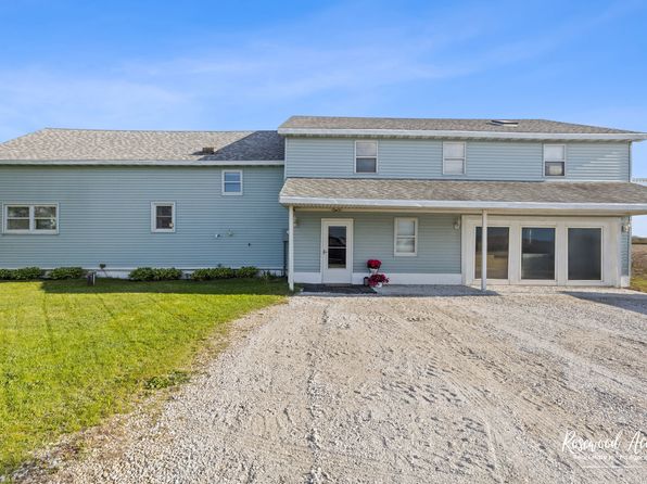 2898 N Route 45 52 Hwy #52, Clifton, IL 60927