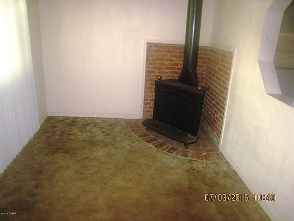 3rd image of 701 State Ave