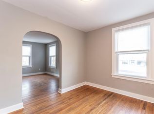 786 College Ave NE, Grand Rapids, MI 49503