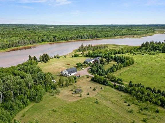 3rd image of 61 Enman Shore Rd