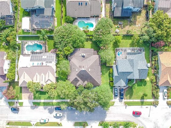3rd image of 1683 Thornhill Cir