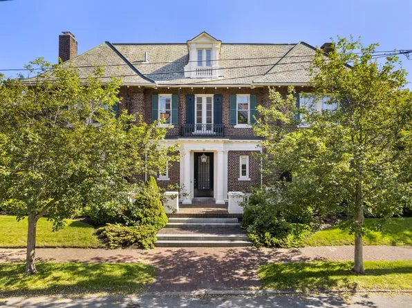 98 Carroll Street, Portland, ME 04102