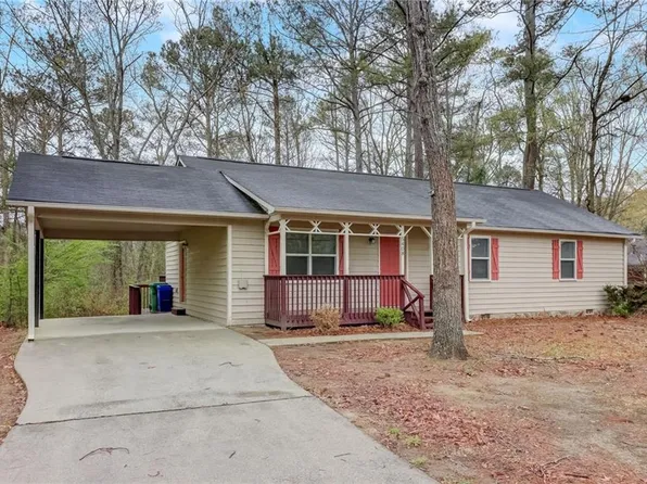5408 Rocky Pine Dr, Lithonia, GA 30038