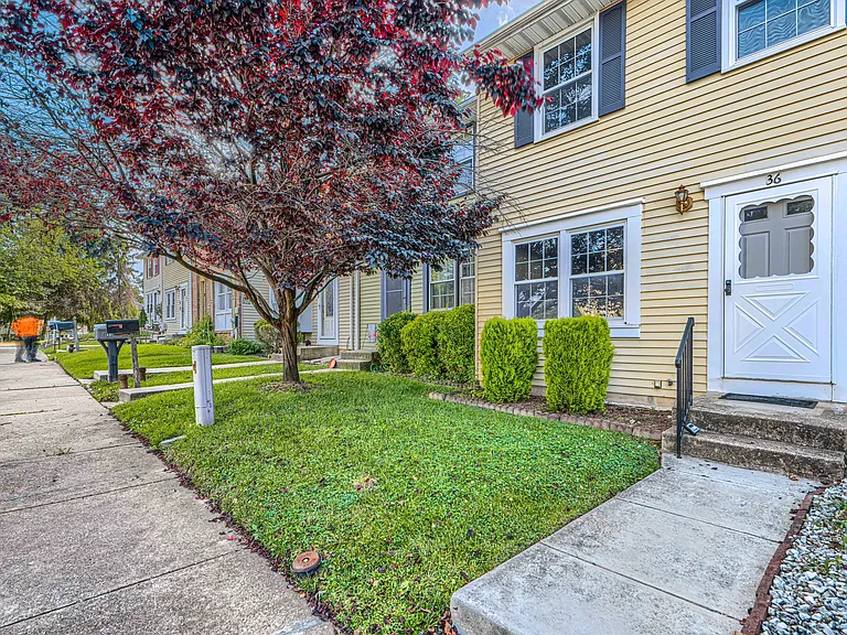 36 Baltistan Ct — Photo 2