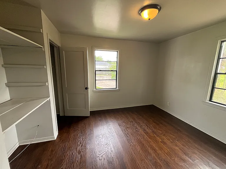 107 Magnolia Ct — Photo 5