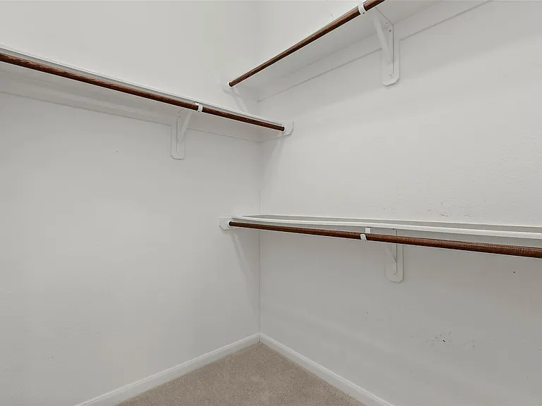 35 E Wolf Cabin Cir — Photo 29